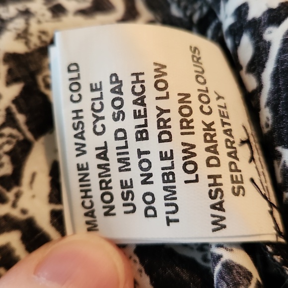 Black and White Cotton Dress Plus Size - Picture 5 of 5